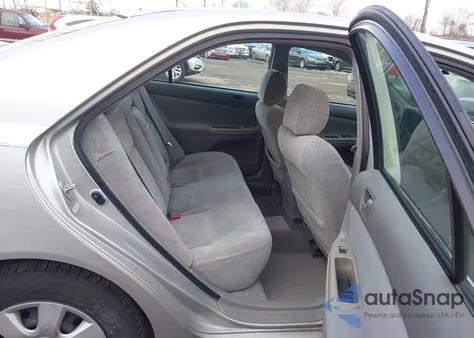 2003 Toyota Camry Le from USA, damaged, VIN 4T1BE32K73U210498